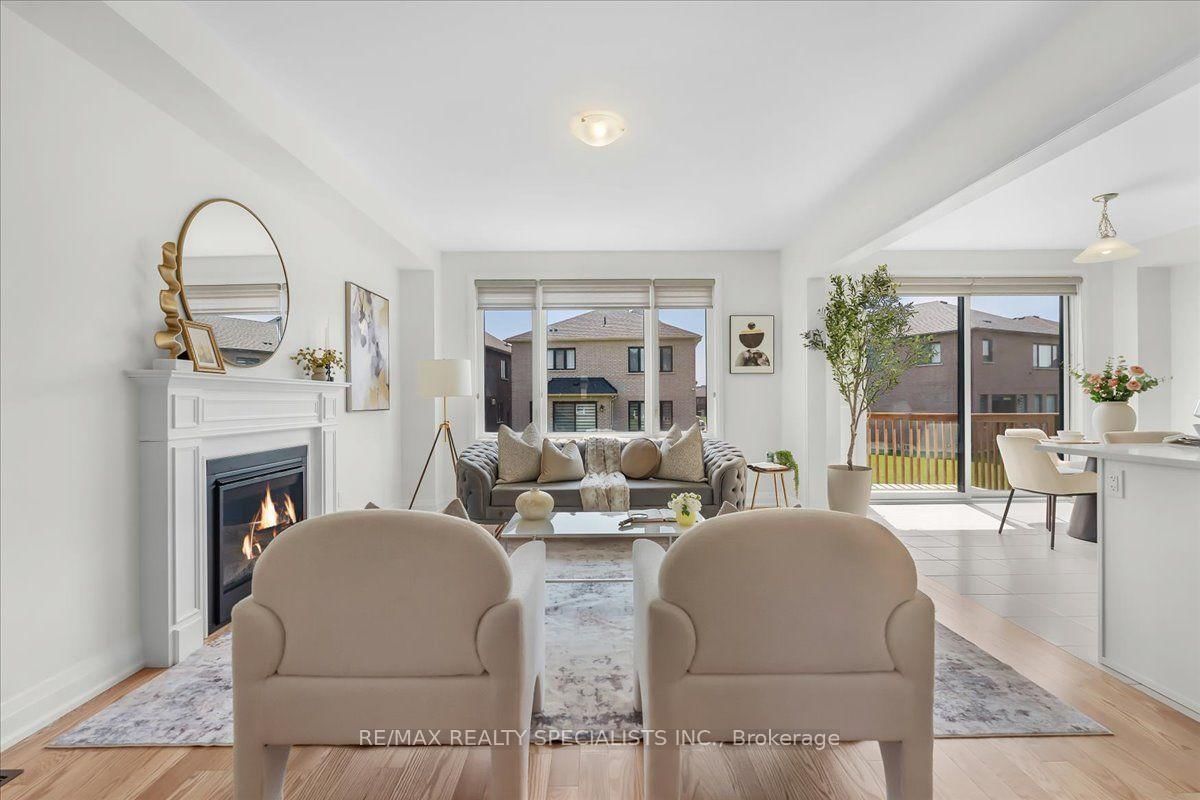 832 Knights Lane • Woodstock, ON photo 12