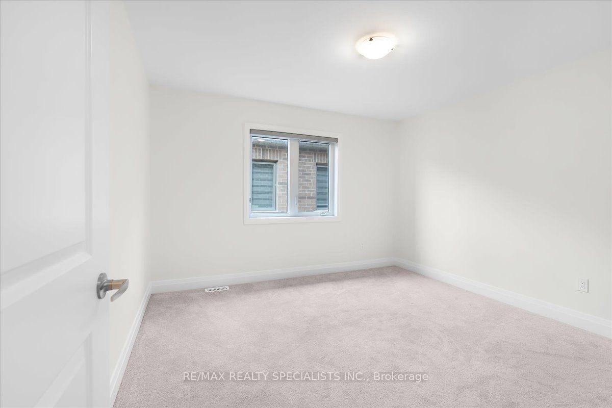832 Knights Lane • Woodstock, ON photo 30