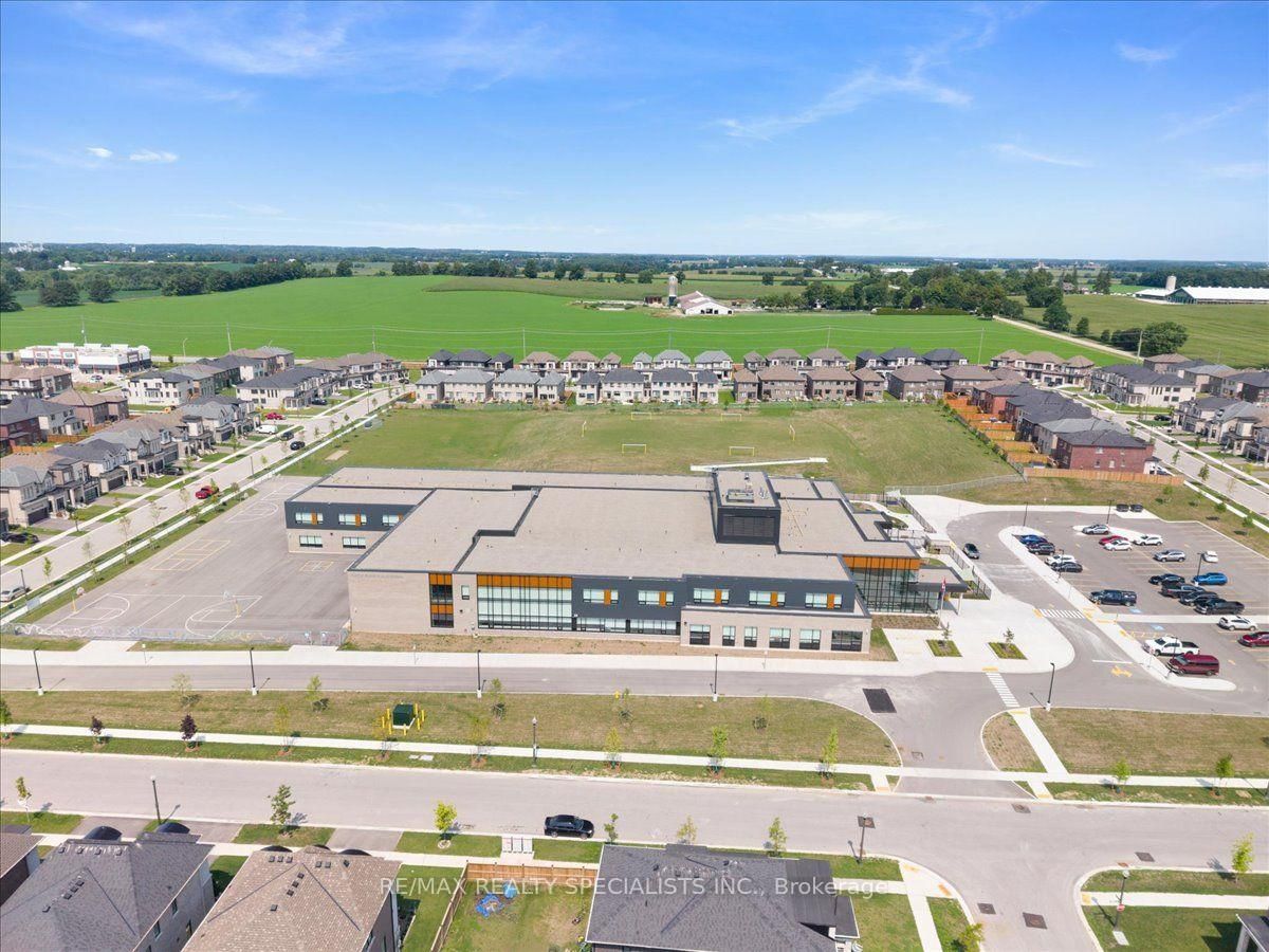 832 Knights Lane • Woodstock, ON photo 44