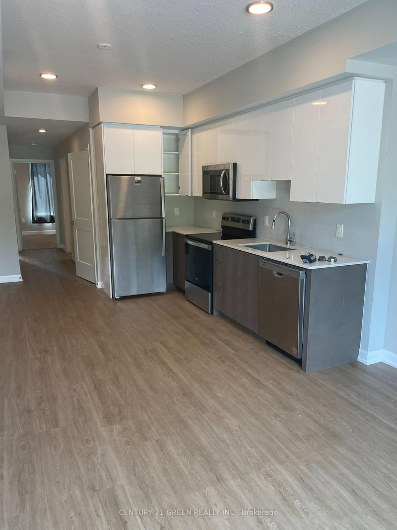 207 - 708 Woolwich Street