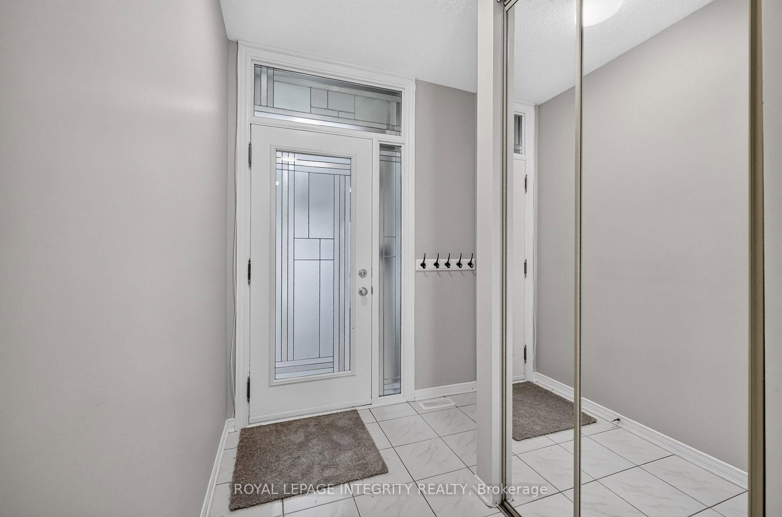 1957 Crestmont Place • Orleans, ON photo 2