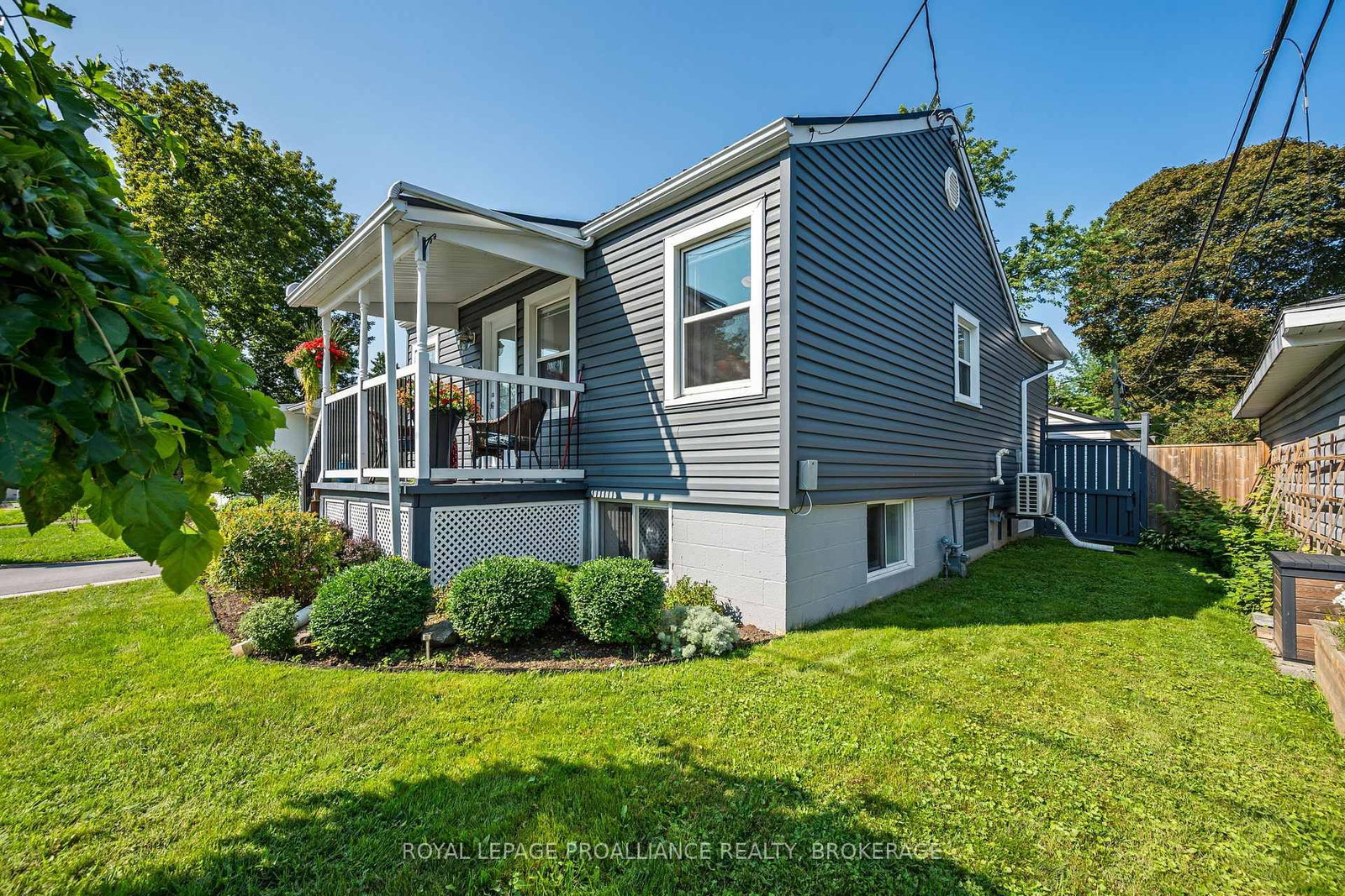 680 Alfred Street • Kingston, ON photo 3