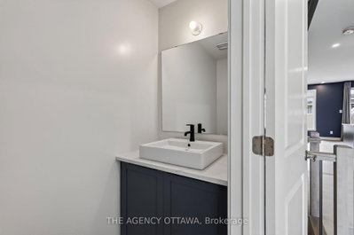 1202 Spoor Street • Ottawa, ON photo 6