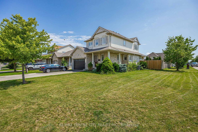 2 Fenwick Court