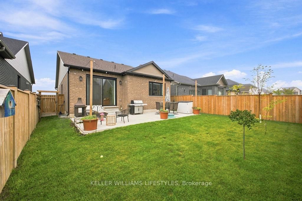 130 Scotts Drive • Lucan Biddulph, ON photo 25