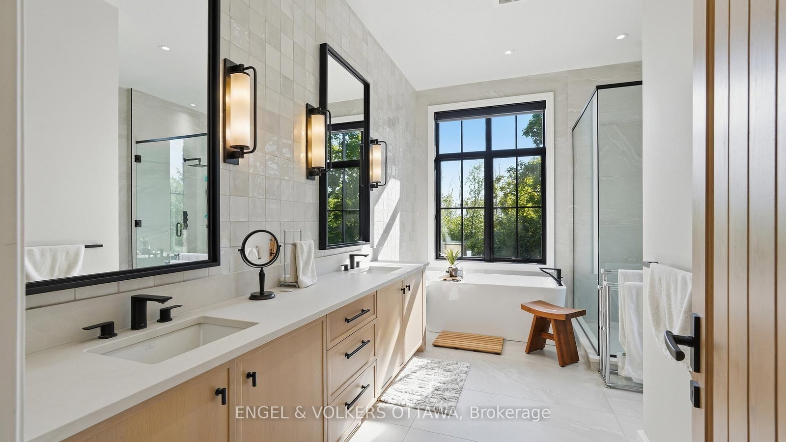 1547 John Quinn Road • Ottawa, ON photo 23