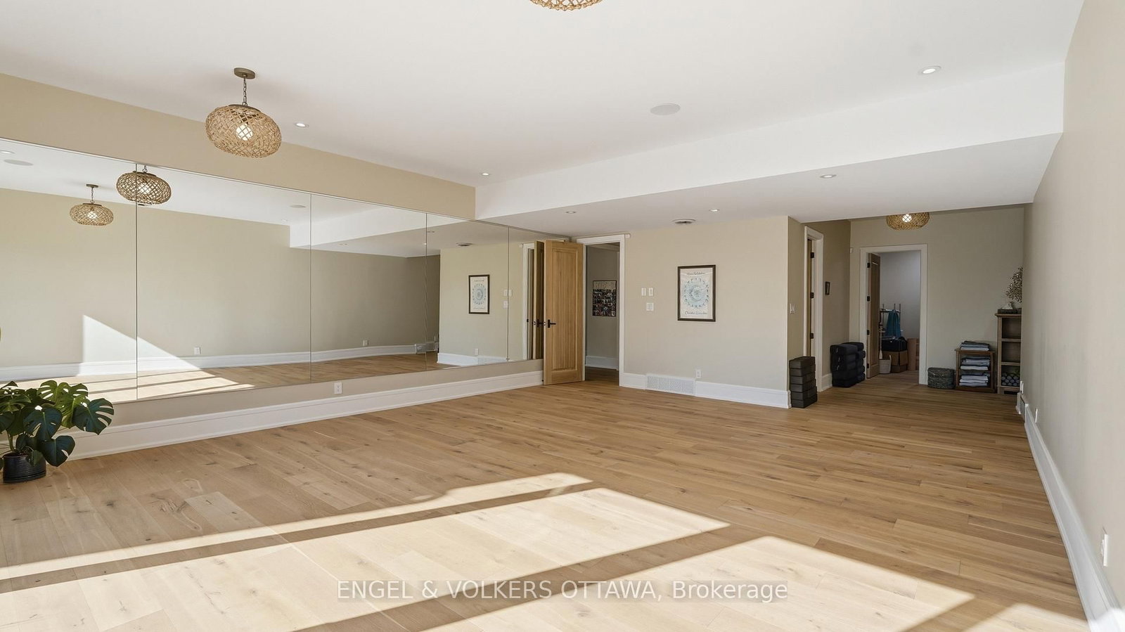 1547 John Quinn Road • Ottawa, ON photo 37