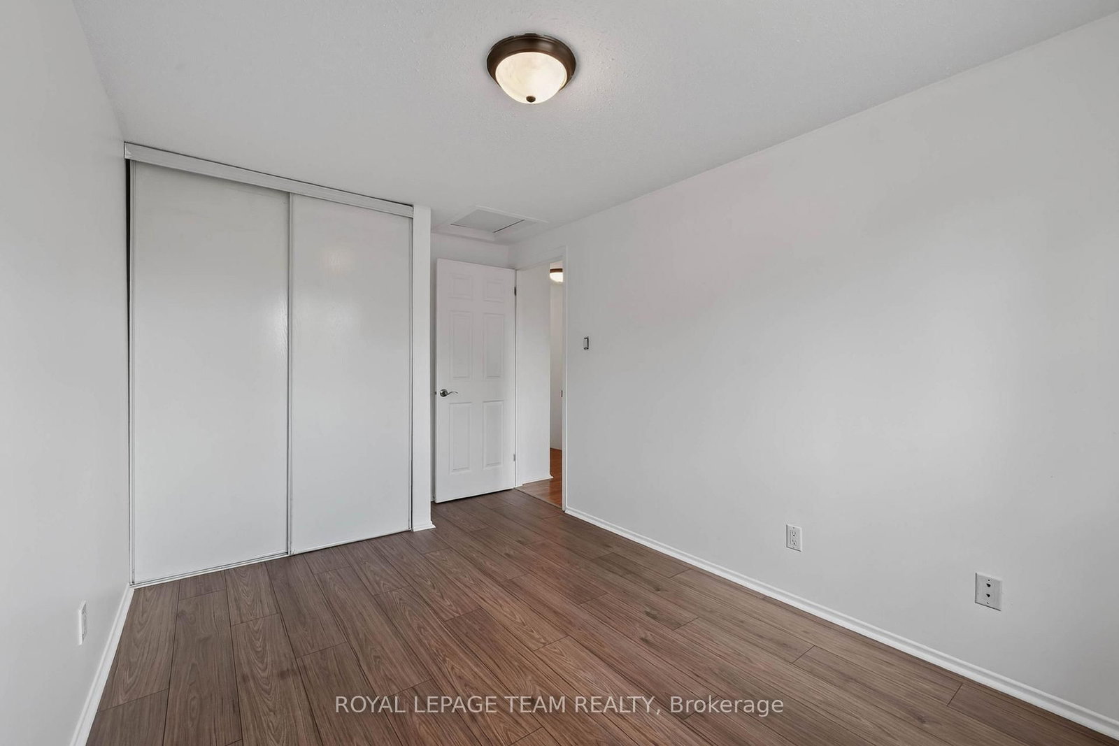 1918 Belmore Lane • #13 • Ottawa, ON photo 19