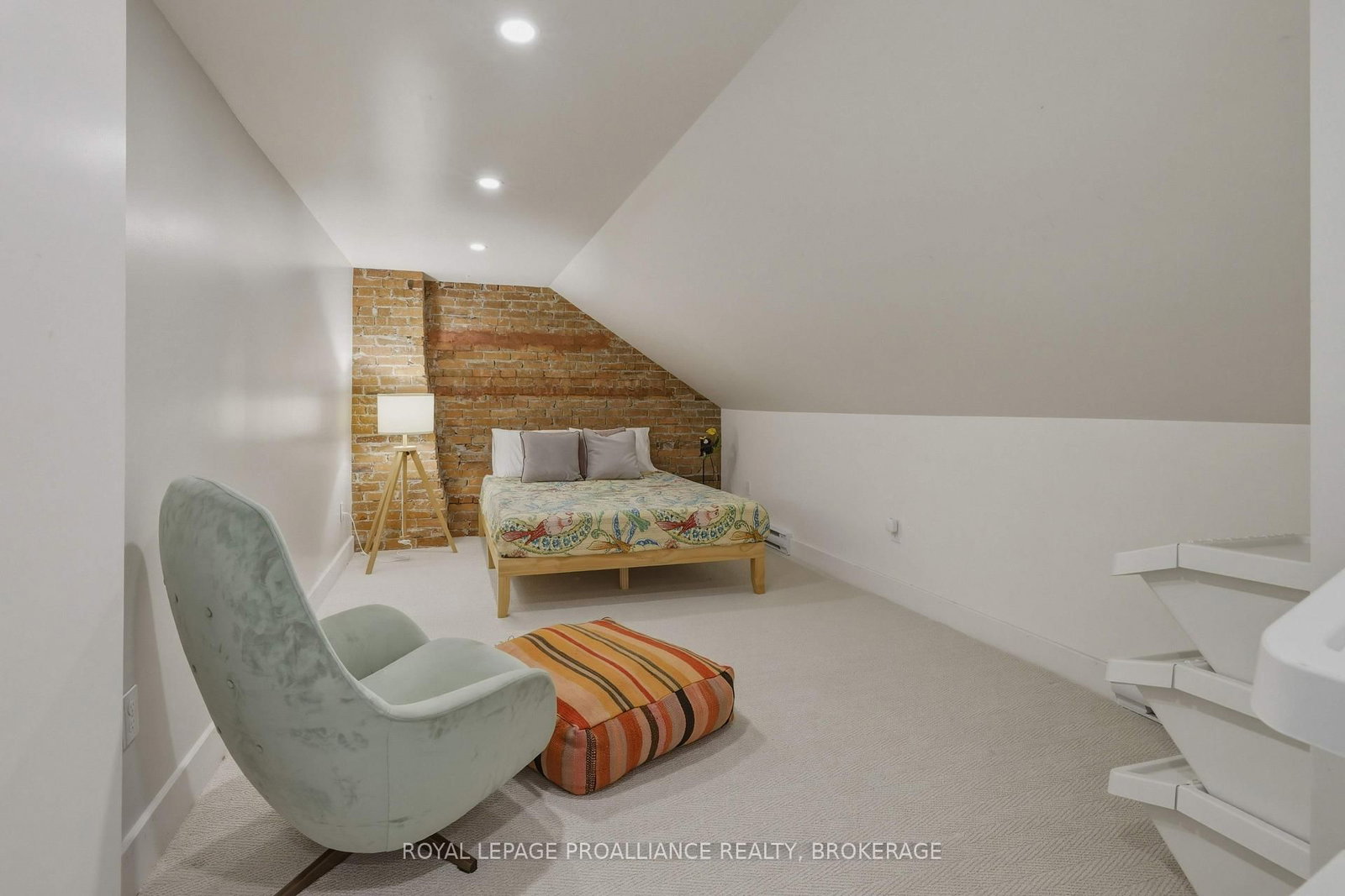 181 Montreal Street • Kingston, ON photo 37