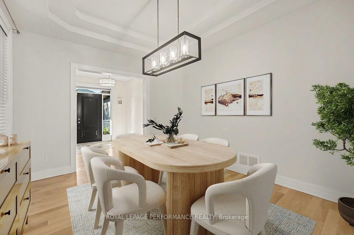 523 Adamson Crescent • Ottawa, ON photo 12