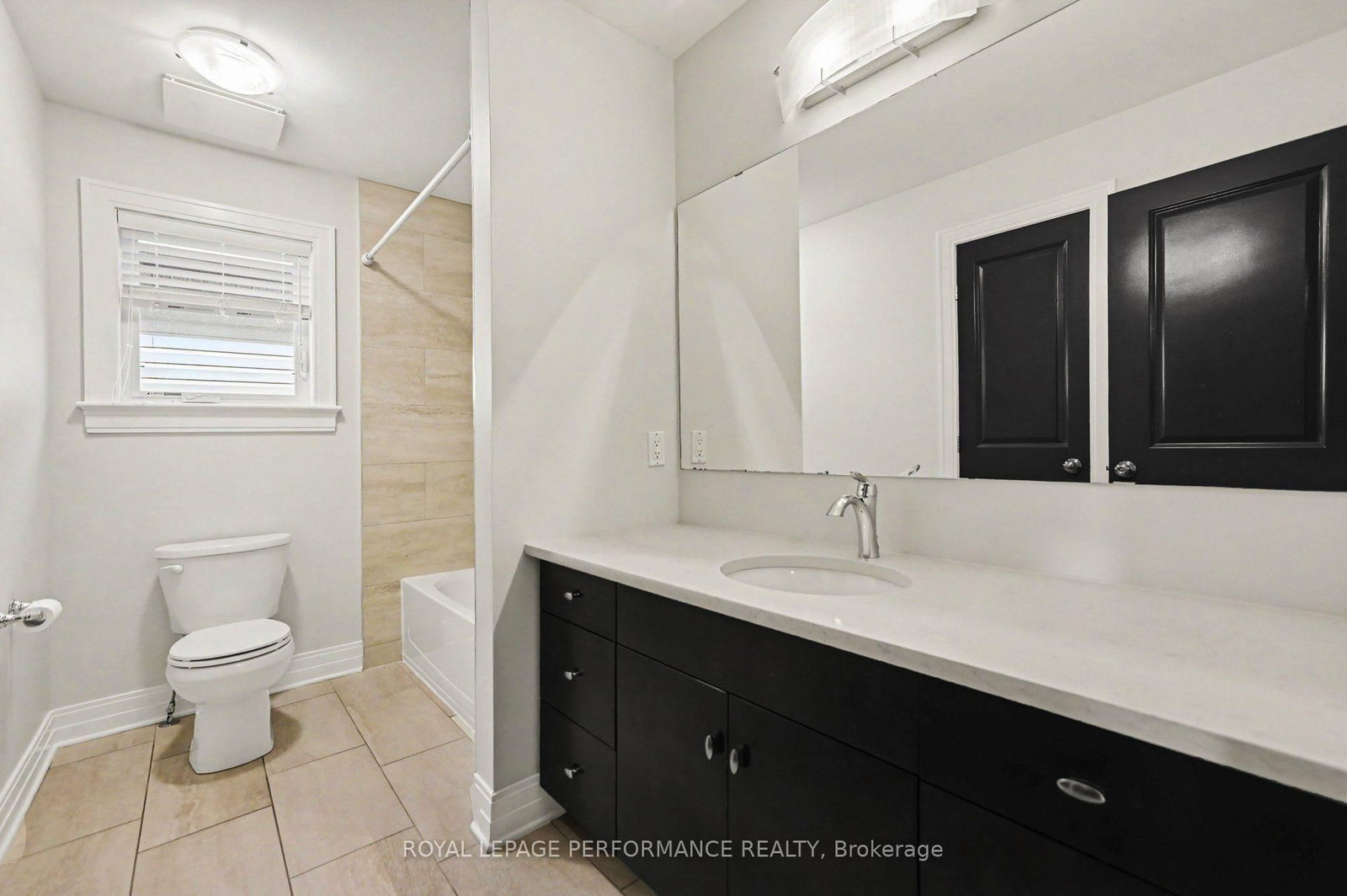 523 Adamson Crescent • Ottawa, ON photo 28