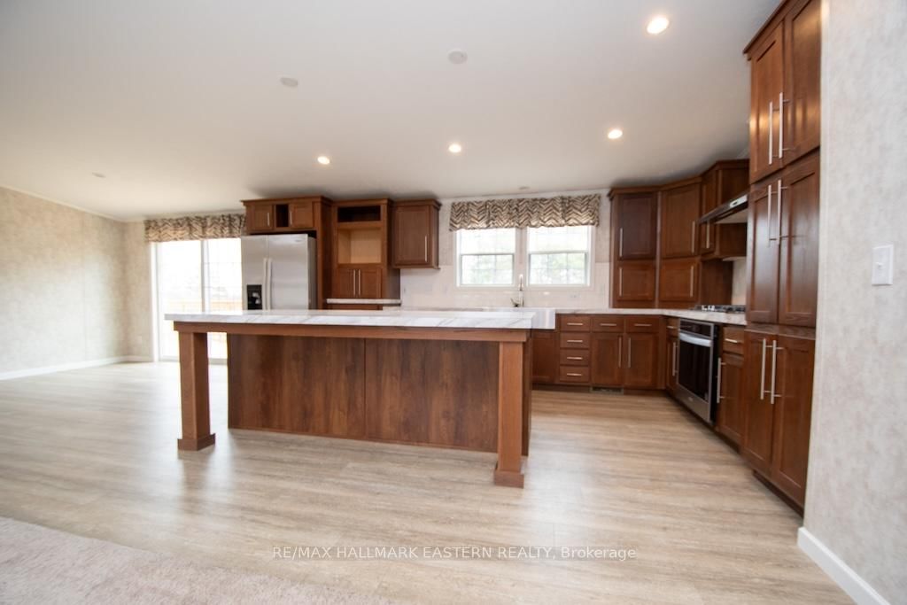 1862 Lakehurst Road • Trent Lakes, ON photo 9