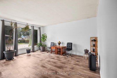 7 Raven Avenue • St. Thomas, ON photo 6