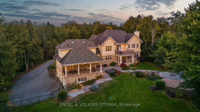 1408 Blackhorse Court • Manotick, ON photo 5