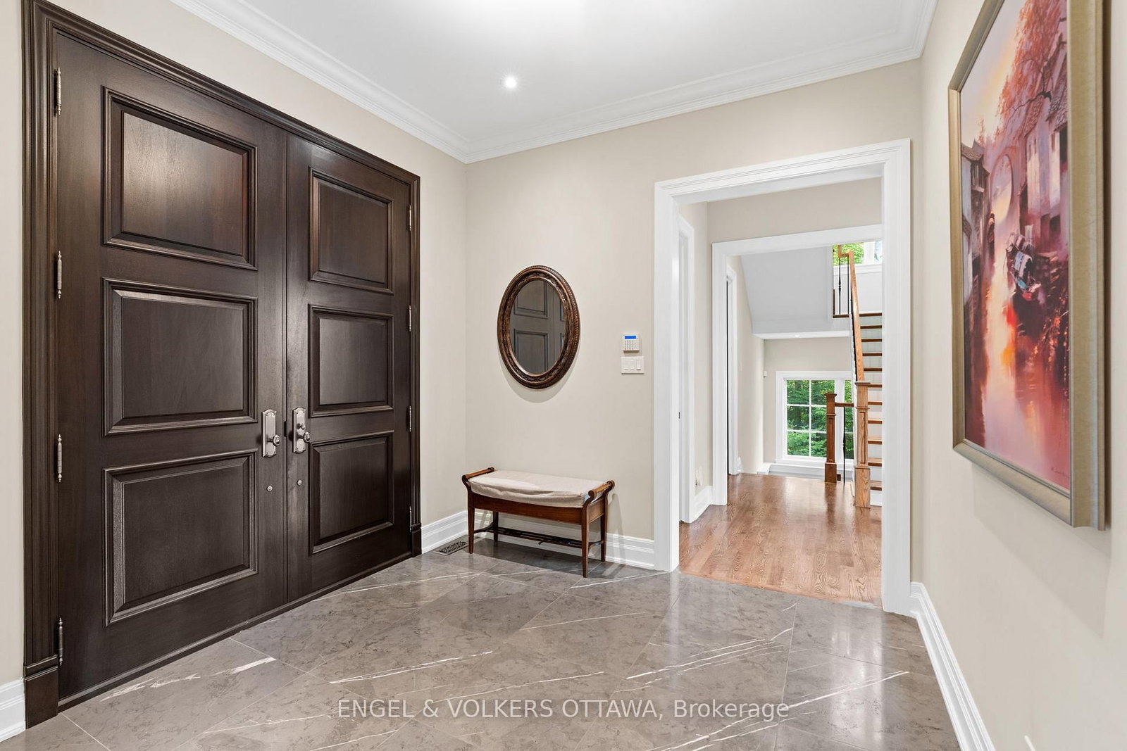 1408 Blackhorse Court • Manotick, ON photo 8