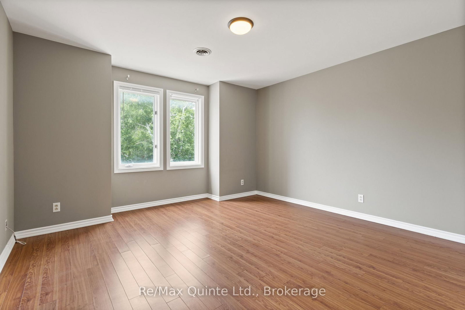 17 Applewood Court • Quinte West, ON photo 39