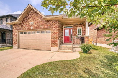 471 Devonshire Road • Saugeen Shores, ON photo 2