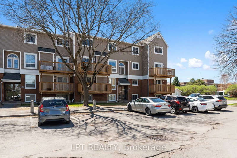 4 - 260 Fenerty Court