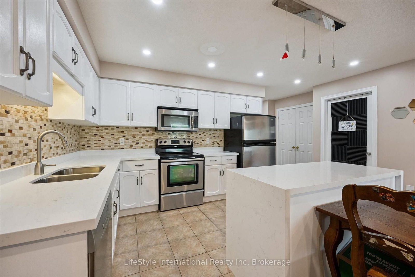 105 Bard Boulevard • #27 • Guelph, ON photo 14