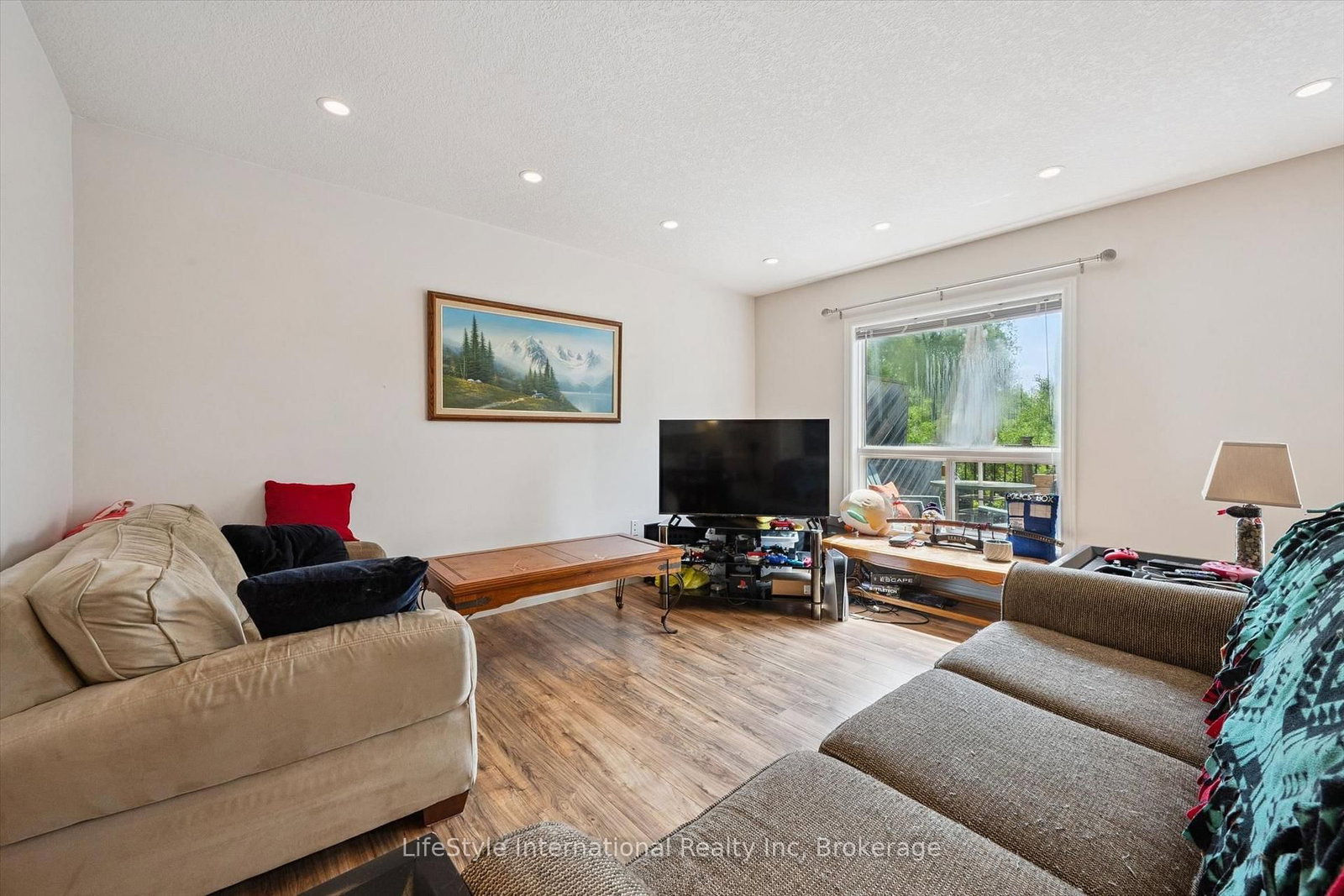 105 Bard Boulevard • #27 • Guelph, ON photo 9