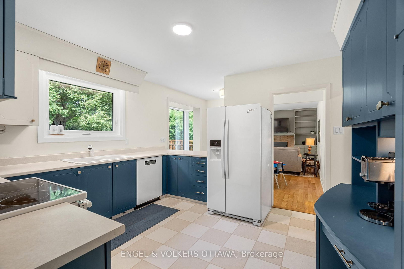 2343 Whitehaven Crescent • Ottawa, ON photo 15