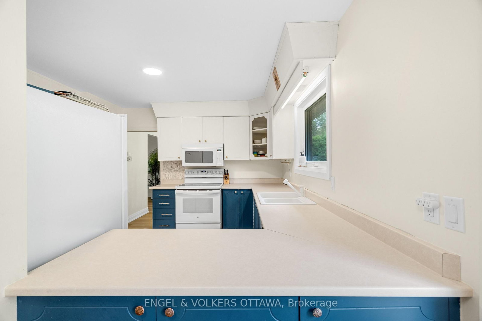 2343 Whitehaven Crescent • Ottawa, ON photo 20
