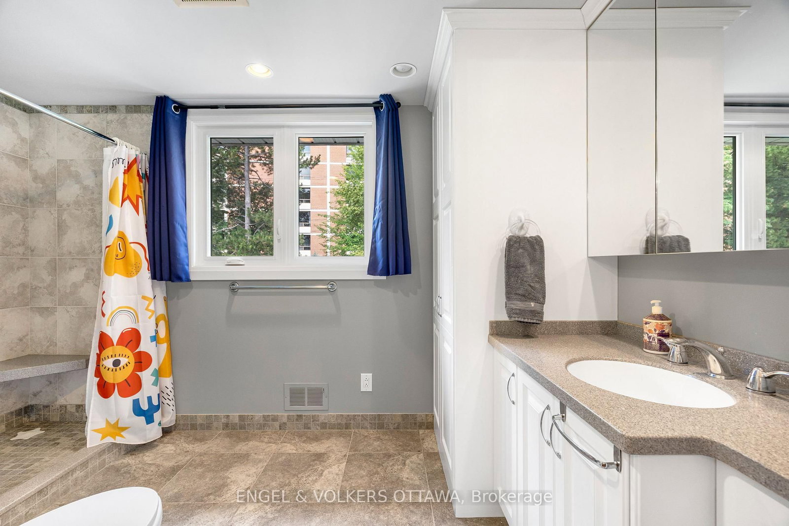 2343 Whitehaven Crescent • Ottawa, ON photo 38