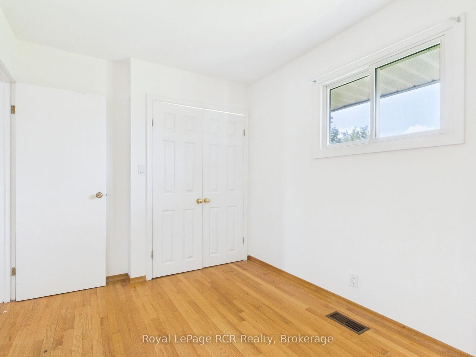 30 Mark Street E • Grey Highlands, ON photo 18