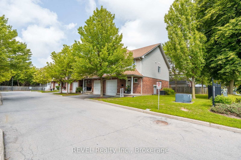 11 - 6263 Valley Way