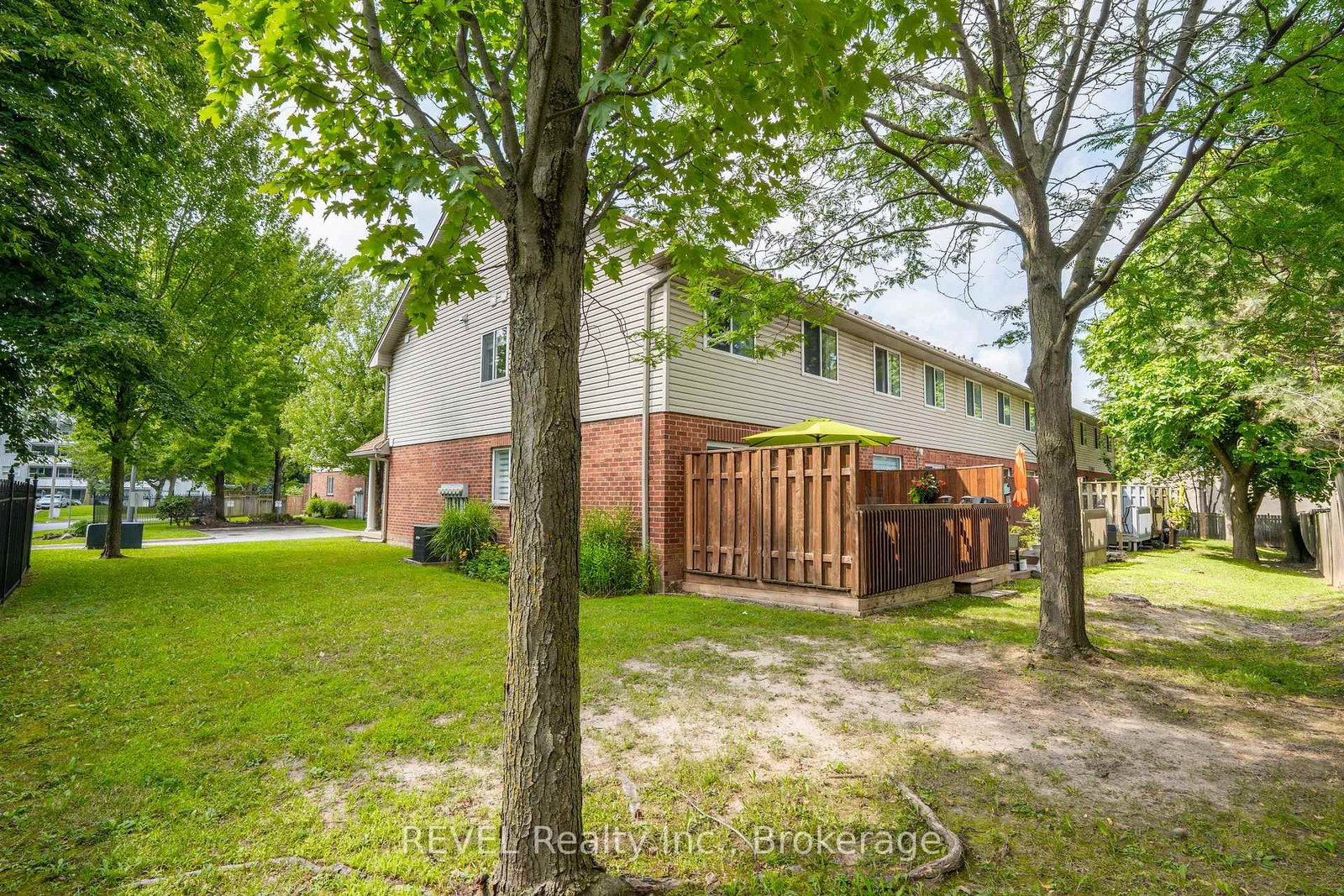 11 - 6263 Valley Way • Niagara Falls, ON photo 36