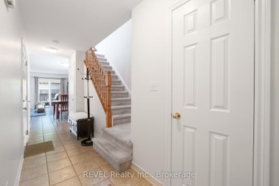 11 - 6263 Valley Way • Niagara Falls, ON photo 4