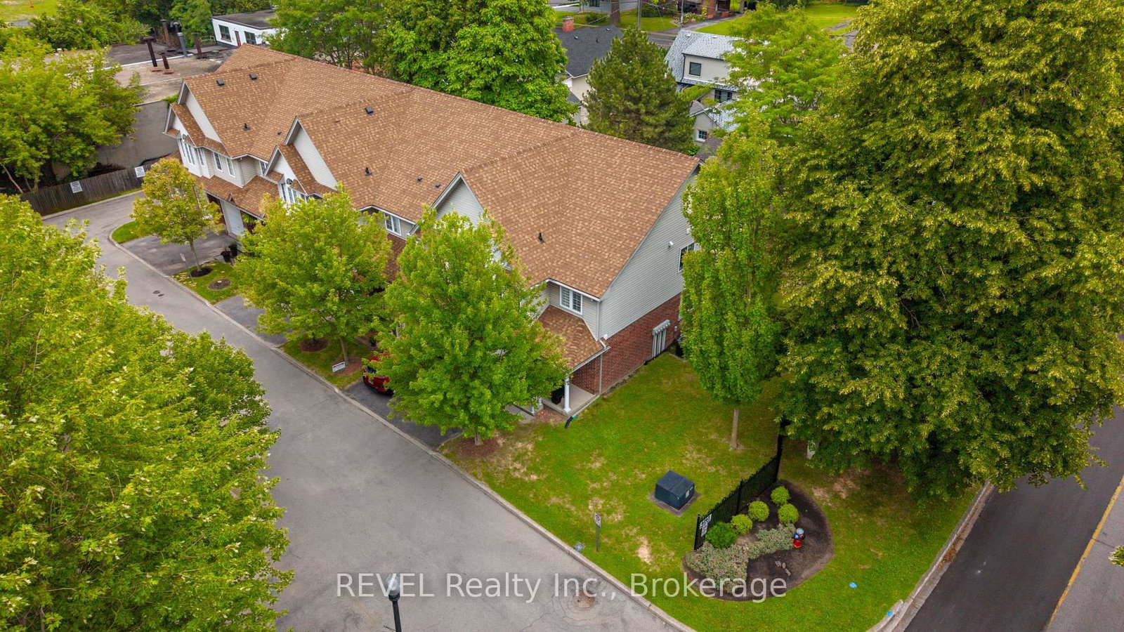 11 - 6263 Valley Way • Niagara Falls, ON photo 40