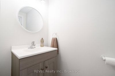 11 - 6263 Valley Way • Niagara Falls, ON photo 5