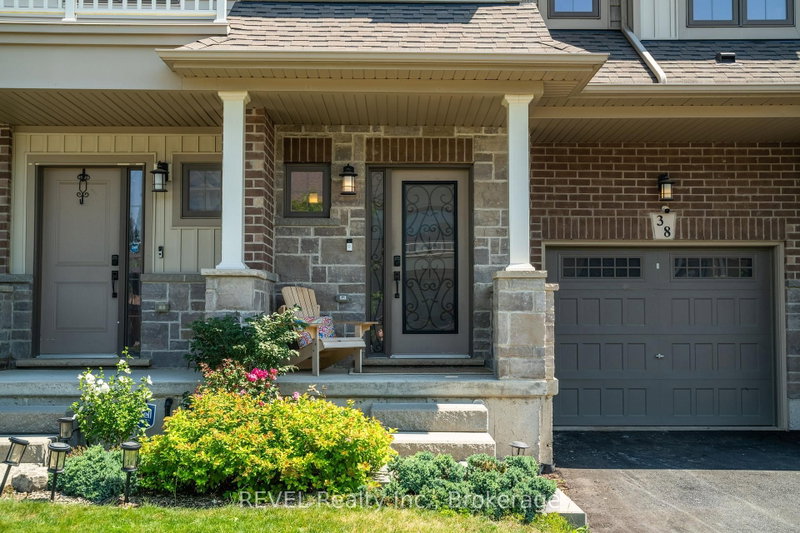 38 Dennis Drive