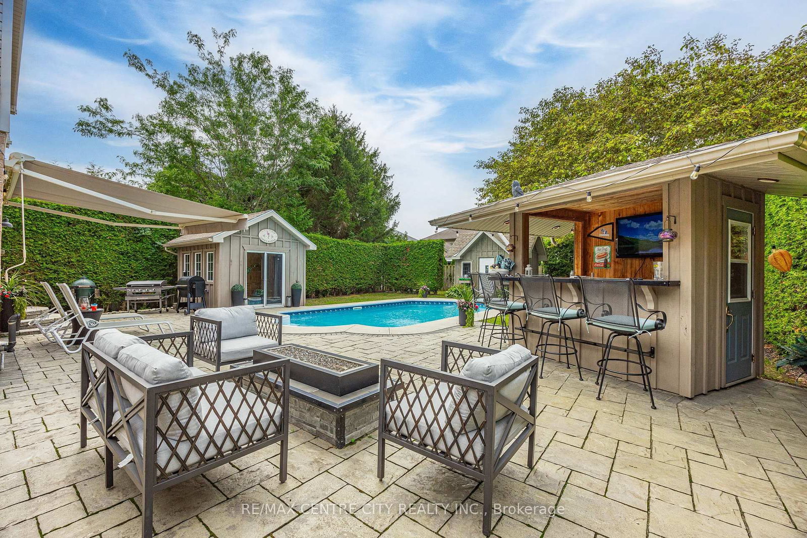 43 Meredith Drive • Middlesex Centre, ON photo 1