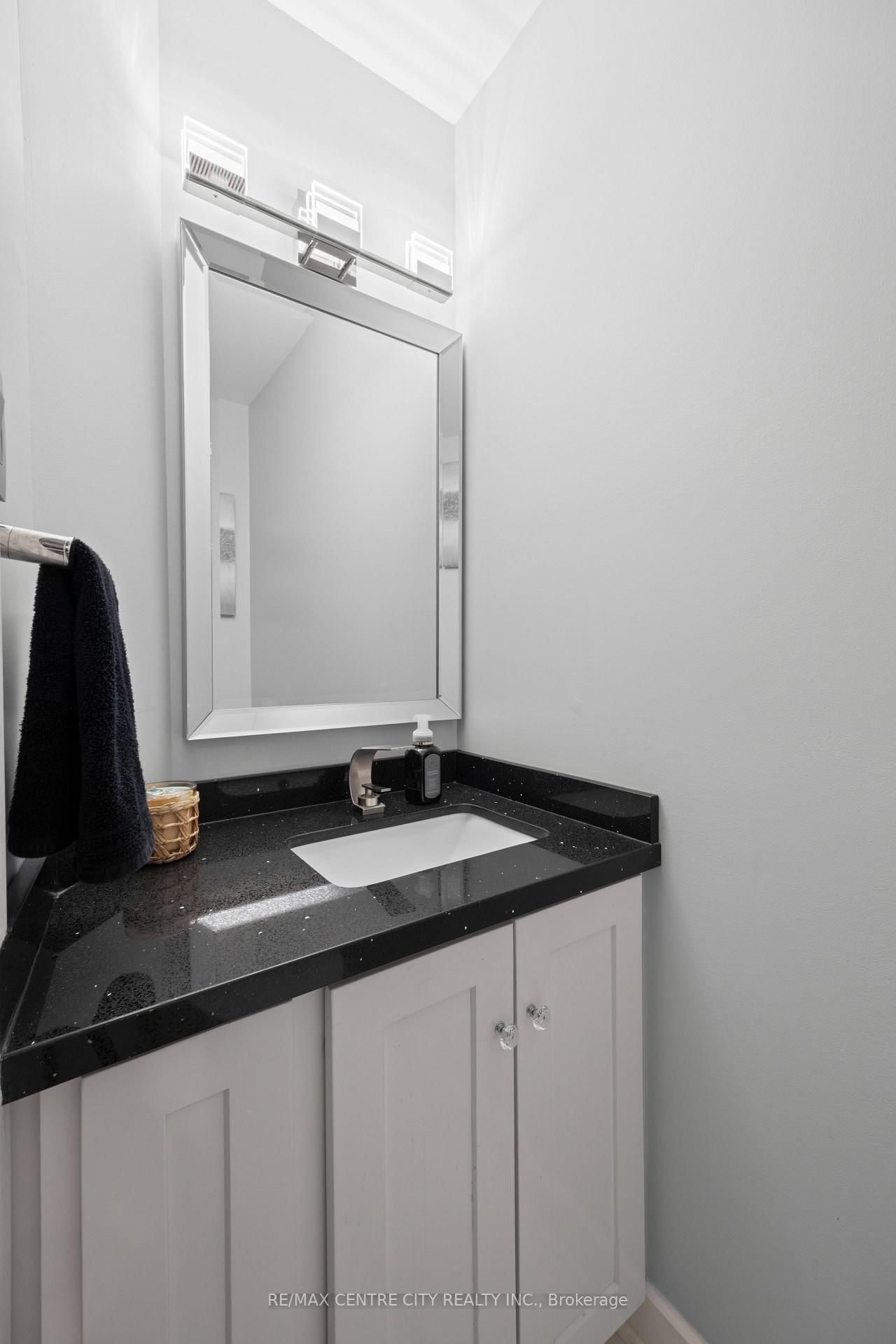 43 Meredith Drive • Middlesex Centre, ON photo 15
