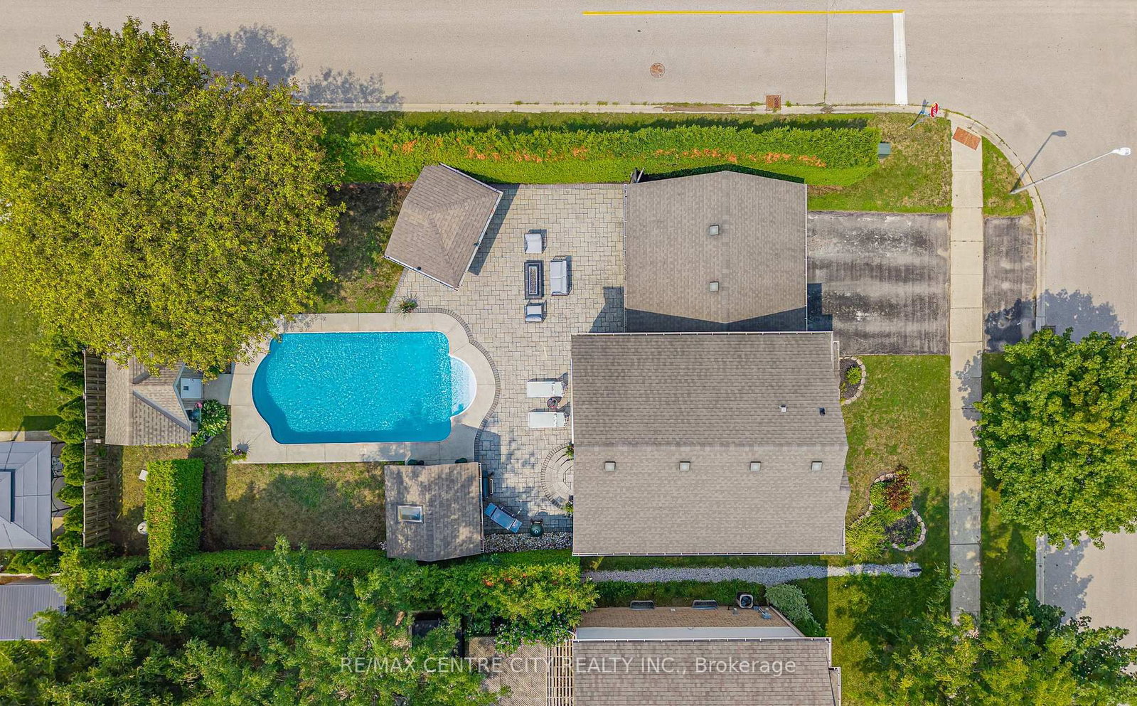 43 Meredith Drive • Middlesex Centre, ON photo 37