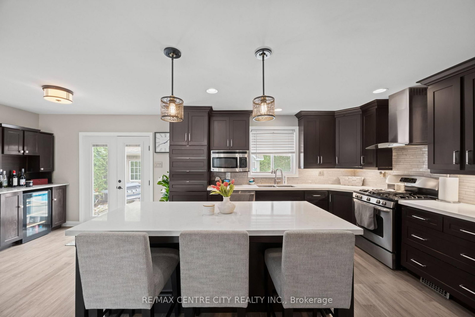43 Meredith Drive • Middlesex Centre, ON photo 8