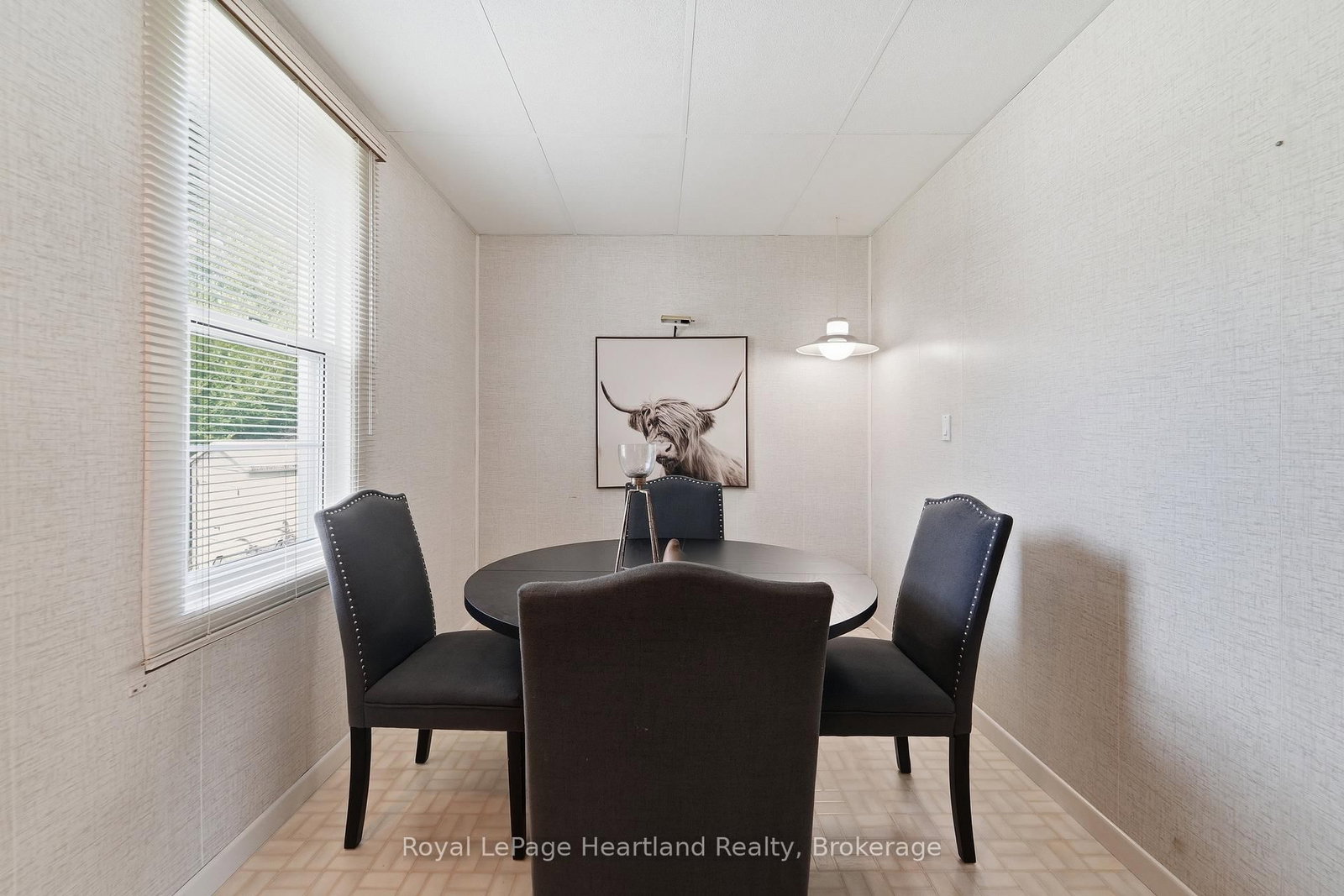 128 Britannia Road W • Goderich, ON photo 6
