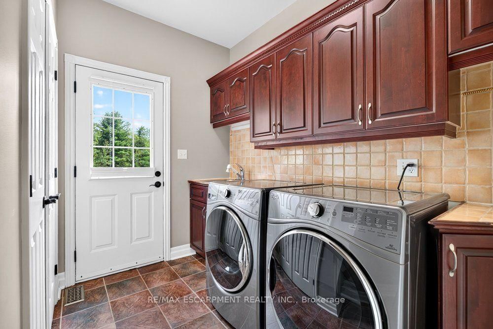110 Concession 11 Road E • Hamilton, ON photo 12
