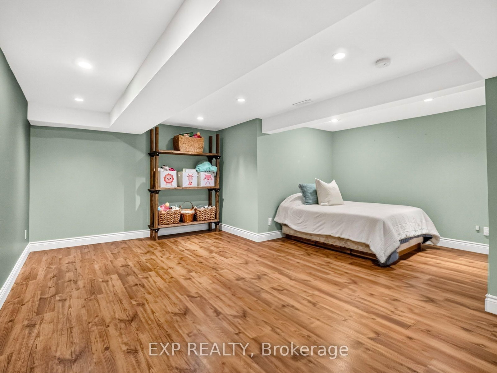 242 LAKEPORT Road • #32 • St. Catharines, ON photo 22