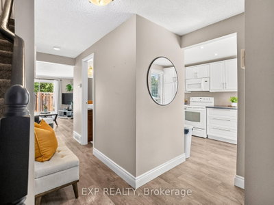 242 LAKEPORT Road • #32 • St. Catharines, ON photo 3