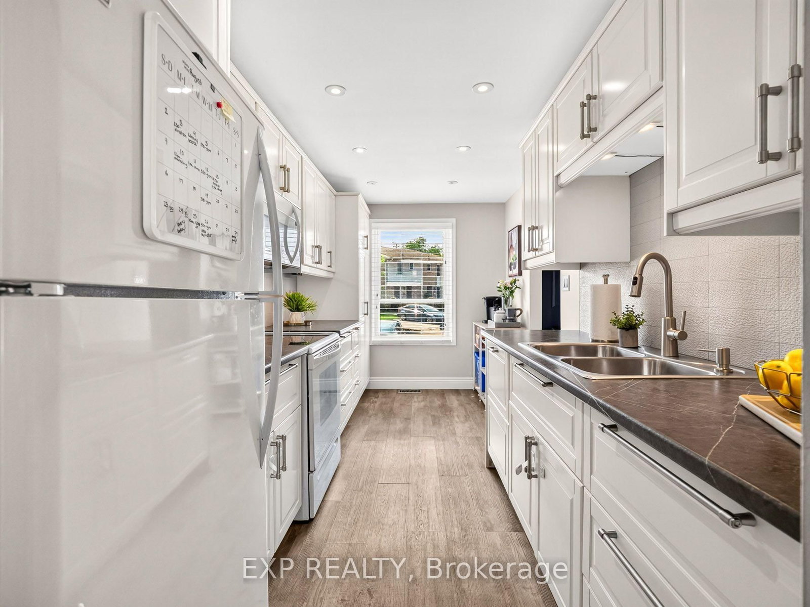 242 LAKEPORT Road • #32 • St. Catharines, ON photo 8
