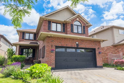 2229 Cardinal Court • London South, ON photo 3