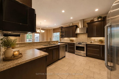2229 Cardinal Court • London South, ON photo 4