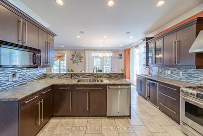 2229 Cardinal Court • London South, ON photo 6