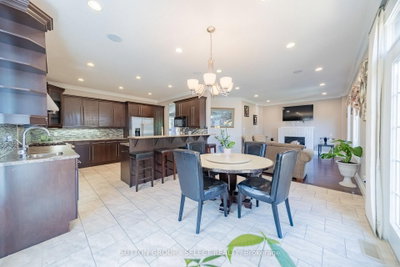 2229 Cardinal Court • London South, ON photo 8