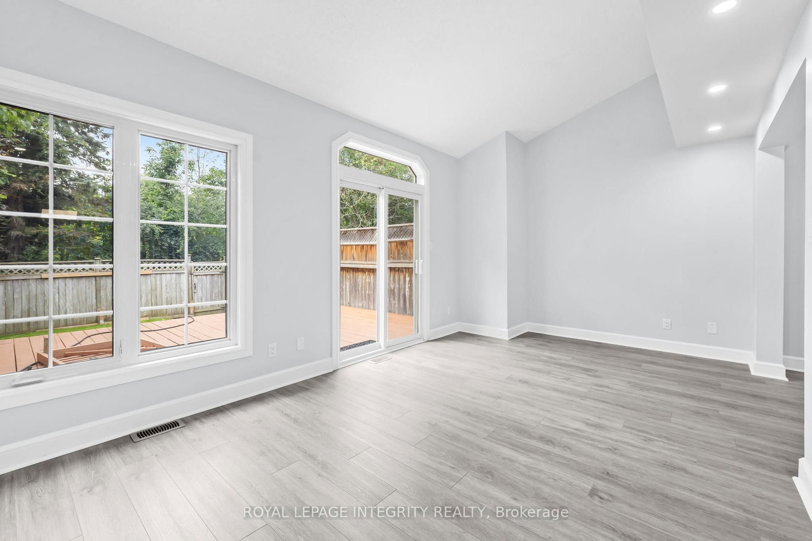3 Kalbrook Street • Ottawa, ON photo 16