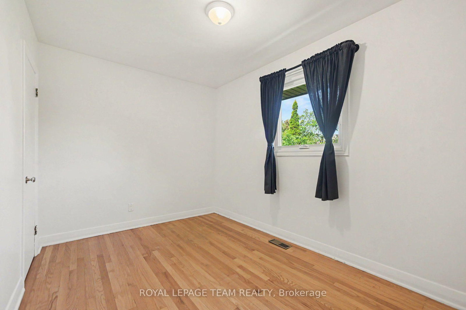 3 Donna Street • Ottawa, ON photo 22