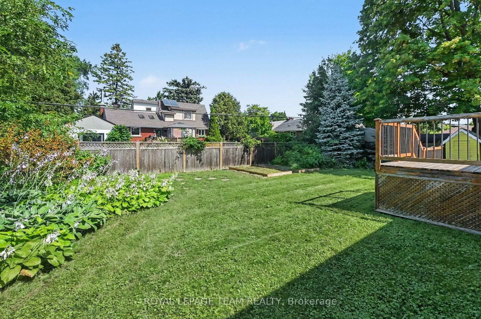 3 Donna Street • Ottawa, ON photo 37